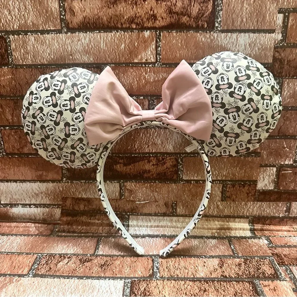 Mickey Mouse Ears Headband with Pink Bow